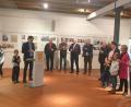 Bild: Thomas Prey/exb
Zahlreiche Ehrengäste haben sich zur Eröffnung der Sonderausstellung „Erinnerungen an den Krieg“ eingefunden.