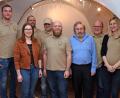 Bild: Karl Dietz/exb
Die neu gewählte Vorstandsriege des OWV Beidl (von links): Wanderwart Michael Lindner, Zweite Vorsitzende Alena Schön, Vorsitzender Martin König, Wegewart Thomas Senfft, Schriftführer Johannes Wein, Fotowart Rudi Gebert, Naturschutzwart Wolfgang Jäger und Kassiererin Katharina Schwägerl.