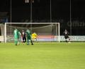 Bild: Richard Weigert
Die Entscheidung: Tobias Eichermüller vom 1. FC Rieden verwandelt den Foulelfmeter gegen Jannik Schmutzer im Gehäuse des 1. FC Schlicht sicher und cool zum 2:0.