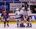 Bild: Werner Moller
Tyler Ward, Vladislav Filin und Markus Eberhardt (von links) von den Blue Devils Weiden wollen auch im Halbfinale jubeln. Mit einem Heimspiel beginnt am Karsamstag die Serie gegen die Tilburg Trappers.