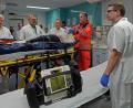 Archivbild: tr
Das Tirschenreuther Krankenhaus hat sich am Gründonnerstagabend von der rettungsdienstlichen Versorgung abgemeldet. Die Notaufnahme, hier bei einer Übung vor Inbetriebnahme des völlig modernisierten OP-Trakts 2019, hat in der bisherigen Form ausgedient. Allerdings haben einige Notärzte die Hoffnung auf eine Wiederbelebung noch nicht aufgegeben