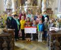 Bild: ll
Die 800-Euro-Spende geht an den Kinder- und Jugendchor sowie die Jugendgruppen der Pfarrei Michelfeld. Die Erwachsenen auf dem Bild von links: Marietta Neukam, Emilie Dietl, Bianca Fuchs, Brigitte Kormann, Martina Schmirler und Regina Lord.