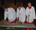 Bild: Kunz
Ganz schön Krach machen die Ministranten in der Osternacht vor der Herz-Jesu-Kirche mit ihren Ratschen und Klappern.