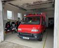 Bild: bjo
Das Fahrzeug und das Gerätehaus der Feuerwehr Winbuch sind in die Jahre gekommen.