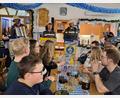 Bild: Feuerwehr Unterlind/exb
Die Gstanzl-Band sorgte beim Starkbierfest der Feuerwehr Unterlind für viele Lacher.