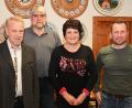 Bild: gf
Einen neuen Vorstand wählt die Siedler- und Eigenheimergemeinschaft Neue Heimat Poppenricht (von links) Hubert Siegert, Stefan Giehrl, Vorsitzende Steffi Sadlo und Thomas Lauber.