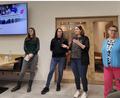 Bild: Happynest/exb
Eva Wuttke, Alexandra Fischer, Carmen Wuttke und Sabine Meier (von links) informierten über den Verein "Happynest".