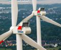 Bild: Jens Büttner/dpa
Die Errichtung von Windrädern nahe Massenricht wird beim CSU-Bürgergespräch diskutiert.