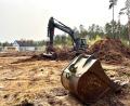 Bild: Gabi Schönberger
In Sichtweite zum Altbau wird das Baugelände an der Parksteiner Straße für das neue Tierheim vorbereitet. Bodenproben ergaben eine erhöhte Bleibelastung. Für den Standort nicht ungewöhnlich, sagt das Umweltamt.