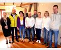Bild: Ewald Großmann/exb
Von links nach rechts: Ingrid Müller, Vorsitzende „Arbeitskreis Heimat und Kultur Schnaittenbach“, Oskar Schmidt und Margit Meier von Flika, Wolfgang Göldner, Bebbo Schuller, 2. Bürgermeister Uwe Bergmann, Siegi Luber, Sonja Seidel und Thomas Seidel.