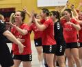 Bild: mhs
Die Spielerinnen der HSG Nabburg/Schwarzenfeld können sich freuen: Sie haben kampflos den Klassenerhalt geschafft.