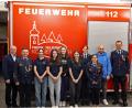 Bild: Feuerwehr Konnersreuth/exb
Neuwahlen standen bei der Jugendfeuerwehr Konnersreuth an. Im Bild (von links) Bürgermeister Max Bindl, Kommandant Stefan Kreuzer, Ida Rosner, Paula Richtmann, Lilli Hofmann, Jule Hofmann, Anna Sölch, Jugendwartin Carina Hart, Jugendbeauftragter Manuel Ernst und Vorsitzender Sven Jäger.