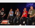 Bild: kro
A-cappella-Gesang vom Feinsten bot die Gruppe "Sing Out" im Wiesauer Pfarrzentrum, von links Gregor Schraml, Armin Steinhauser, Rudi Kreuzer, Markus Schuller und Uli Roth.