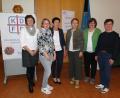 Bild: ct
Einen neuen Vorstand wählt der Katholische Frauenbund Schlicht (von links): Zweite Vorsitzende Christa Münster, Johanna Schertl, Erste Vorsitzende Maria Hefner, stellvertretende Diözesanvorsitzende Ilona Grabinger-Lache, Christine Ratzke und Regina Leonhard.