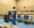 Bild: ald
Ein 20-Jähriger aus Georgien hat im Juni 2023 auf der A 6 einen Autounfall verursacht. Er hatte fünf Personen dabei, die er aus Ungarn über die deutsche Landesgrenze geschleust hatte.