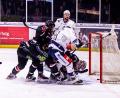 Bild: Werner Moller
Der Moment, der für Ekstase sorgte: Fabian Ribnitzky erzielte 26 Sekunden vor Schluss den 3:2-Siegtreffer für die Blue Devils Weiden bei den Hannover Scorpions.