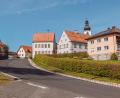 Bild: Susanne Forster
Die Ortsdurchfahrt des Bärnauer Gemeindeteils Schwarzenbach soll erneuert werden. Der Ausbau soll 2025 starten.