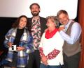 Bild: Hirsch
Gastgeberin Christine Mauerer (Zweite von rechts) freute sich über den Besuch der Schauspielerin Christine Neubauer, des Regisseurs Daniel Alvarenga und des Schauspielers Christian Swoboda (von links) im Kino-Center Nittenau.