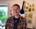 Bild: ck
Der 31-jährige Sebastian Reil hat in Roggenstein mit das Tattoostudio "Cat Corner" eröffnet. Der gelernte Erzieher ist hauptberuflich als Leiter des katholischen Kindergartens St. Maria Vianney in Floß beschäftigt.