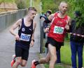 Bild: &quot;Theo Kiefner 
Andreas Hecht (rechts) war beim Halbmarathon in Ingolstadt schnell unterwegs und wurde bayerischer Vizemeister.