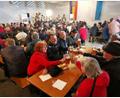 Bild: gz
Für gute Stimmung mit Musik sorgt "Blech-5ÜNF" im vollbesetzten Saal am "Tag des Bieres" in Eslarn.