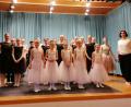 Bild: Kreismusikschule Tirschenreuth/exb
Die Balletttänzerinnen unter der Leitung von Sylvia Brauneis beeindruckten in Waldershof.