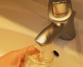 Bild: do
Das "blaue Gold" steht den Verbrauchern tagtäglich 24 Stunden zur Verfügung. Eine Selbstverständlichkeit. Doch viele Menschen vergessen, dass Trinkwasser ein kostbares Gut ist. In diesem Sinne warben die Veranstalter in Speinshart für mehr Bewusstseinsbildung beim Wassersparen
