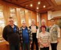 Bild: Heidi Dotzler/exb
Gewählt und geehrt: (von links) Erster Vorsitzender Matthias Steindl, Kassenprüfer Peter Bugera, Hans-Peter Fenk (30 Jahre Mitgliedschaft), Zweiter Vorsitzender Robert Karl, Schriftführerin Heidi Dotzler und (vorne) Kassiererin Karin Hofmann.