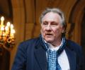 Bild: Thierry Roge/BELGA/dpa
Wegen erneuter Vorwürfe sexueller Übergriffe ist der französische Schauspielstar Gérard Depardieu zum Verhör geladen worden (Archivbild).