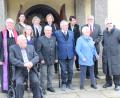Bild: Isgard Forschepiepe/exb
Bei der Jubelkonfirmation waren dabei: (hinten, von links) Sabine Küspert, Alma Pfletscher, Lotte Darr, Sigrid Knopf, Helmut Kluwe sowie (vorne, von links) Pfarrer Silfredo Dalferth, Manfred Wohlrab, Rebecca Villwock, Hermann Pöhlmann, Karl Schübel, Gertraud Neumann und Werner Schübel.