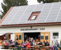 Bild: lst/exb
Zwar noch immer in gutem Zustand, aber nach einem Vierteljahrhundert etwas in die Jahre gekommen ist das „Siedlerhaisl“, das heuer saniert werden soll.