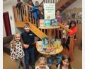 Bild: Stadt Waldsassen/exb
Bei einer Aktion der Stadtbücherei Waldsassen konnten kleine und große Leser ihre Bücherwünsche äußern.