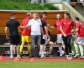 Bild: Dieter Jäschke
Gut lachen hat aktuell Klaus Schinner (weißes Shirt): Der Trainer des ASV Haidenaab hat mit seiner Mannschaft Platz zwei im Visier. An den letzten beiden Spieltagen kommt es zum Fernduell mit dem punktgleichen SV Kohlberg.