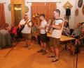 Bild: pi
Martin Kindl, Andreas Wüst und Josef Rauch (von links) erhalten beim Heimatabend in Reichenau viel Beifall.