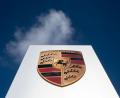 Symbolbild: Marijan Murat/dpa
Amberg bekommt eine "Porscheallee" fürs Porschezentrum.
