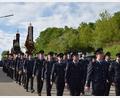 Bild: bnr
Zehn Feuerwehren aus dem Einzugsbereich Land 4/4 formieren sich zu einem stattlichen Kirchenzug. Gastgeber ist die Feuerwehr Trausnitz.