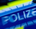 Symbolbild: Rolf Vennenbernd/dpa
In Amberg musste die Polizei in der Nacht zum Donnerstag, 9. Mai, um 1.40 Uhr ausrücken, weil ein Mann regungslos in einem Auto saß.