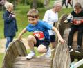Bild: Schlacken e.V./exb
Natürliche und künstliche Hindernisse fordern die Teilnehmenden im Kids-Cup heraus.
