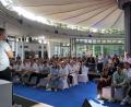 Archivbild: jut
So sah es im vergangenen Jahr beim "Denk.summit" im Innovision Center in Weiherhammer aus: Der spätere Gewinner des pitch-Wettbewerbs Florian Dostert stellt seine Start-up-Idee dem Publikum und der Jury um Tillman Schulz vor.