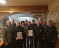 Bild: Feuerwehr Neudorf-Rosenbühl/exb
Bei der Feuerwehr Neudorf-Rosenbühl sind treue Mitglieder ausgezeichnet und der Vorstand neu gewählt worden. Von links Konnersreuths Bürgermeister Max Bindl mit Vorsitzendem Andreas Häckl, Hubert Rosner, Johanna Pfohl, Andre Hoheisel, Lorenz Rosner, Dominik Waidhas, Kommandant Martin Wölfl, Wolfgang Seitz, Anton Wölfl und Christian Wölfl.