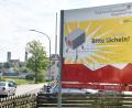 Bild: Petra Hartl
Manchem Autofahrer vergeht hier das Lächeln: Plakate mit ironischer Botschaft (hier in der Nürnberger Straße stadteinwärts) weisen in Sulzbach-Rosenberg auf zusätzliche Geschwindigkeitskontrollen hin.