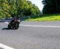 Symbolbild: Pia Bayer
Weil ein Biker in Tirol mit rund 100 km/h zu schnell unterwegs war, beschlagnahmte die Polizei sofort sein Motorrad und den Führerschein.
