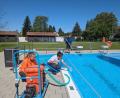 Bild: pz
Kurz vorm Saisonauftakt gibt's im Freibad noch viele kleine Handgriffe zu erledigen. Von links Kerstin Dietz, Hanife Yavuz und Andreas Hoschek.