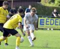 Archivbild: Hubert Ziegler
Lukas Schmidt (rechts) und der SC Germania Amberg treffen in der Relegation zur Kreisliga auf die SpVgg Windischeschenbach.
