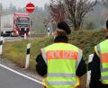 Symbolbild: td
Die Polizei kontrollierte auf der A 6. Mehrere Verstöße gegen das Feiertagsfahrverbot wurden festgestellt.