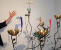 Bild: Wolfgang Steinbacher
Verspielte Maschinen im Luftmuseum: Das sind kineastische, klangvolle Installationen in einer Sonderausstellung von Sascha Alexa Müller aus Basel.