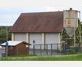 Bild: gf
In den Morgenstunden ist das Ostdach des Wertstoffhofs (Bild) bestens für eine Photovoltaikanlage geeignet, nachmittags das Westdach. Also eine ideale Ergänzung zur bereits vorhandenen und nach Süden ausgerichteten Photovoltaikanlage auf dem Gebäude der Kläranlage.
