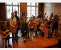 Bild: Franz-Grothe-Schule, Städt. Musikschule/exb
Die Gitarrenschüler überzeugen mit technischen Fähigkeiten und ihrer Leidenschaft für die Musik.