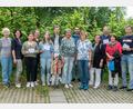 Bild: wbe
Geberinnen und die Empfänger bei der Spendenübergabe des Katholischen Frauenbunds Sulzbach-Rosenberg.