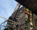 Bild: Feuerwehr Auerbach/exb
Der sichere Tritt bei Höhenrettungen wurde geübt.